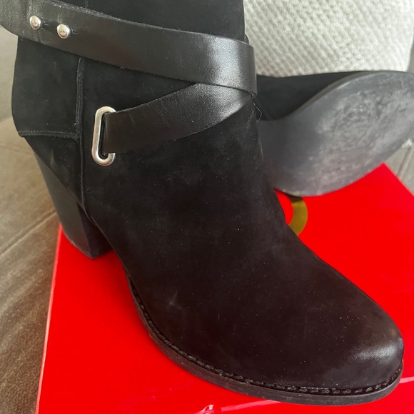 WISHBONE -LILLA ANKLE BOOT SIZE 8 - Picture 3 of 8